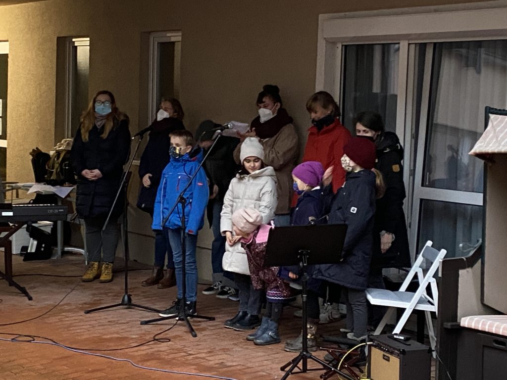 (c) BfK e.V. - "Eine kleine Dorfmusik" gibt Konzert im Margeritenhof - 12.12.2021