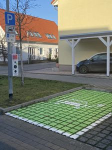 Öffentlicher Ladepunkt - Riedgrasweg / Ecke Sonnentauweg