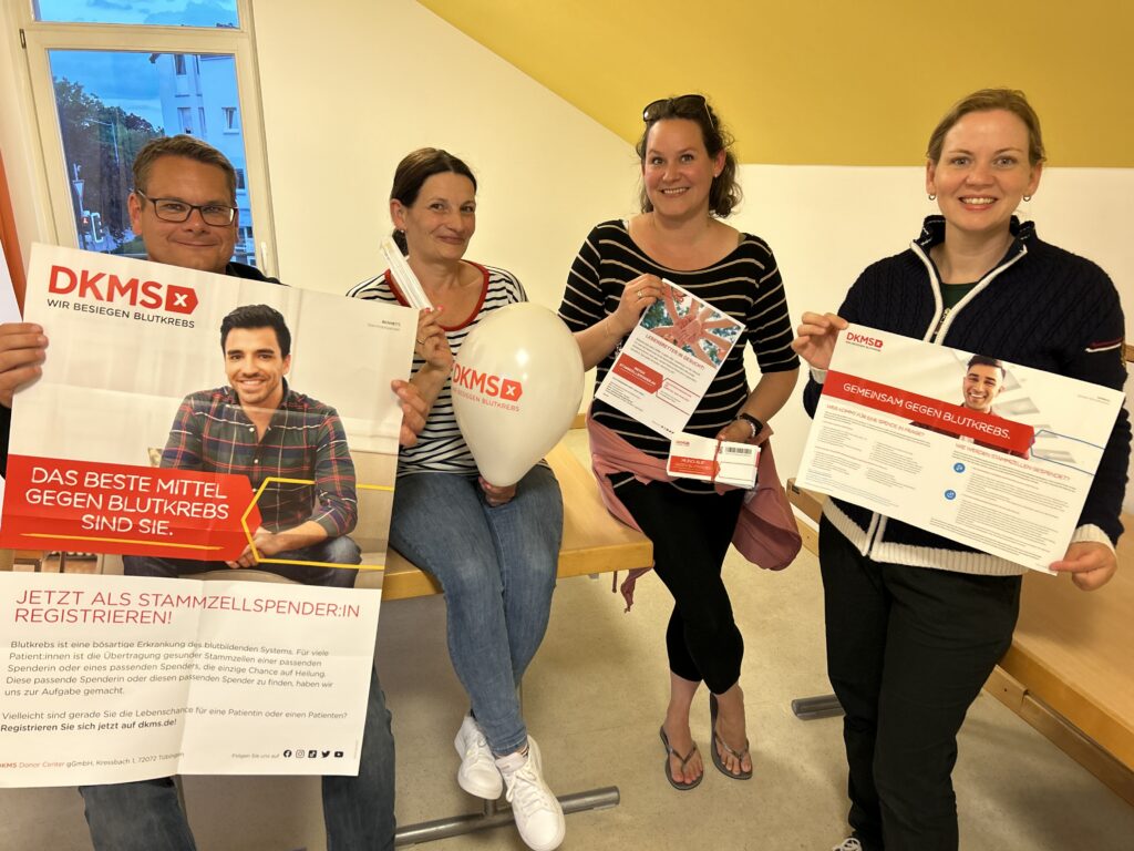 (c) BfK / Florian Windeck - Team der DKMS Spenderregistrierung