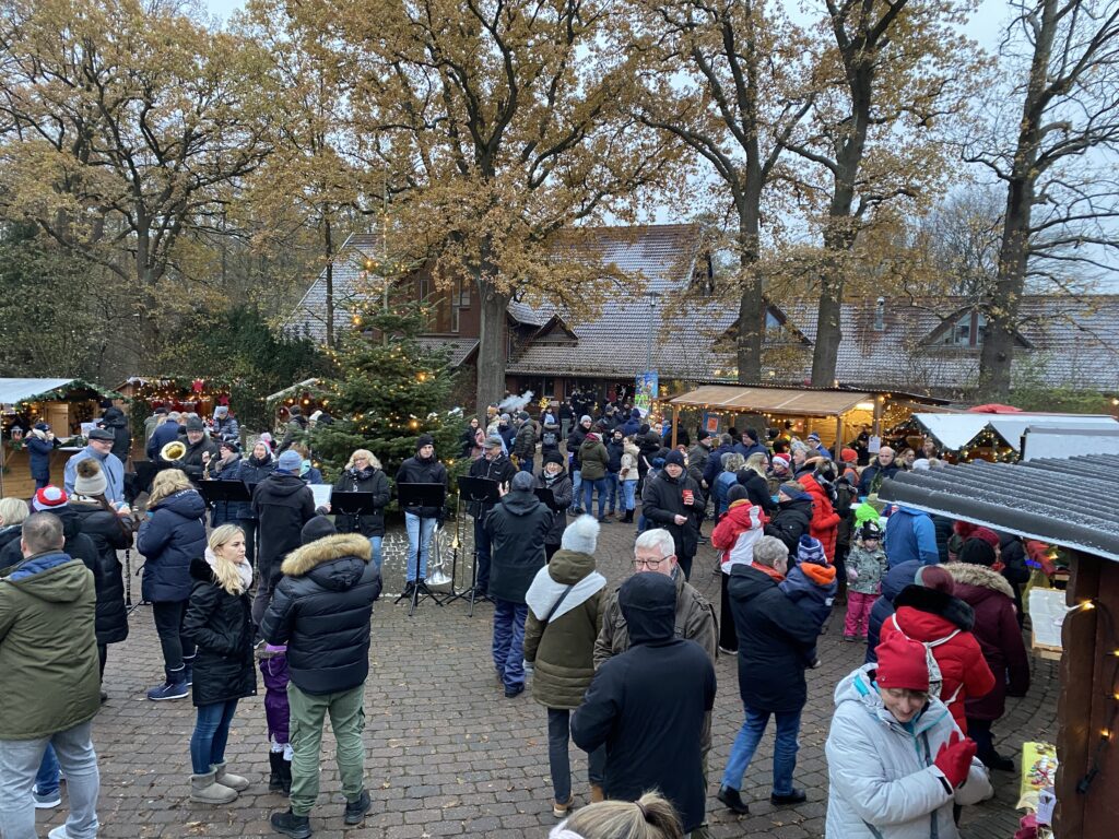 (c) 2022 - Florian Windeck | Weihnachtsmarkt Kaltenweide 2022