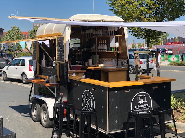 (c) anhängBar – der mobilen Cocktail-Bar